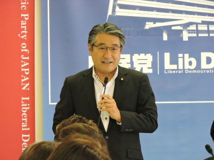 看護問題小委員会