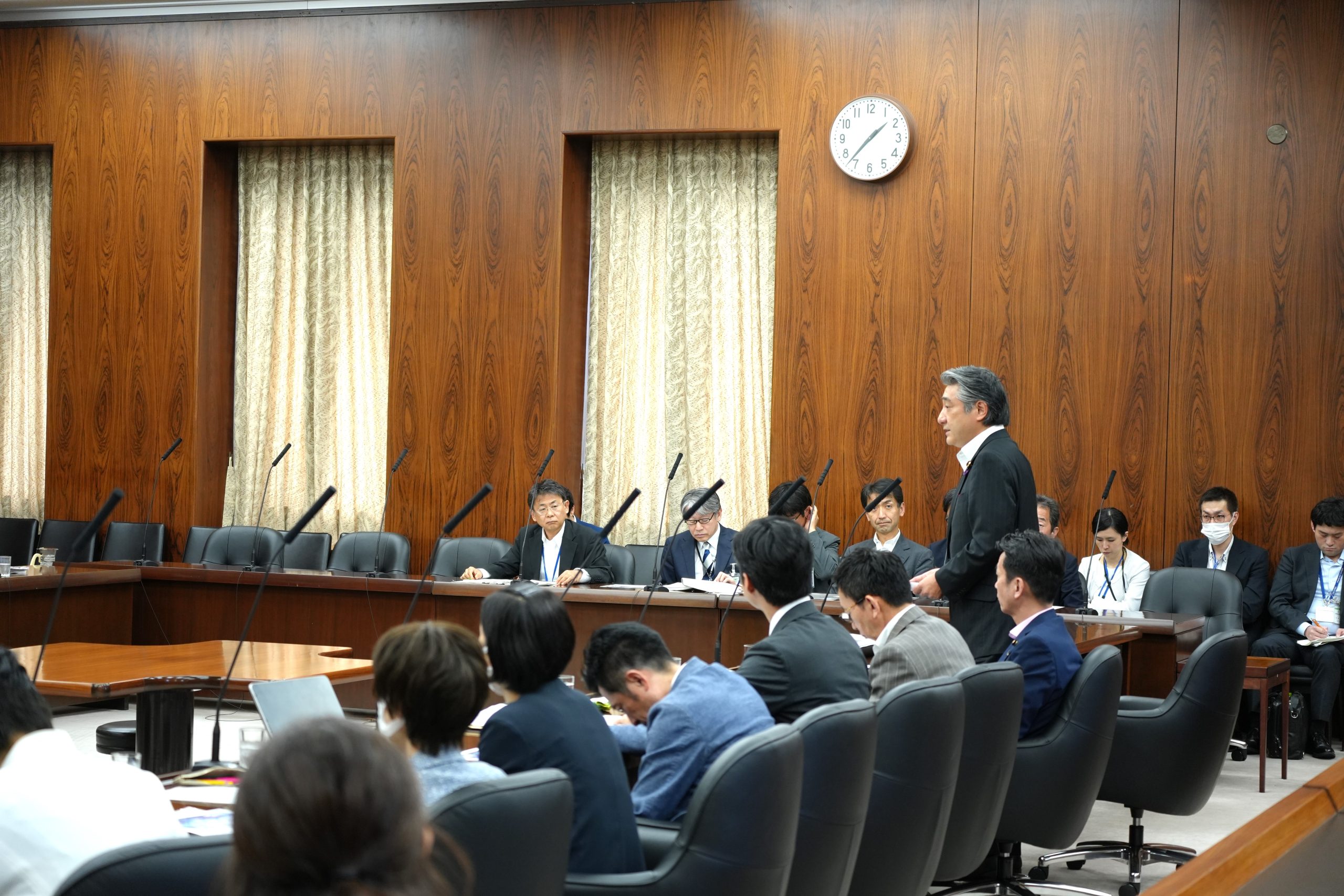 資源エネルギー・持続可能社会に関する調査会で質問